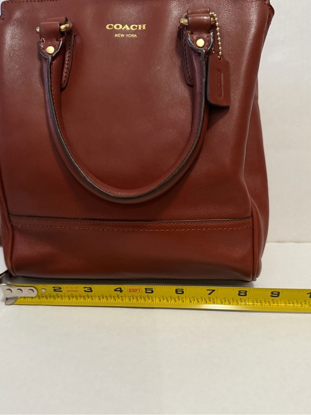 COACH Classic chestnut brown crossbody UEC 9x8x3, top zipper.Strap& 2 handles - Picture 12 of 14